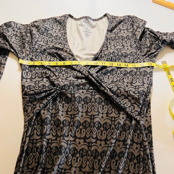 Prana Printed Twisted Front Dress Size Medium - Picture 5 of 7